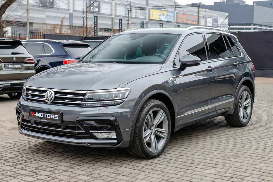Продам Volkswagen Tiguan R-Line 4Motion 2016 года в Киеве