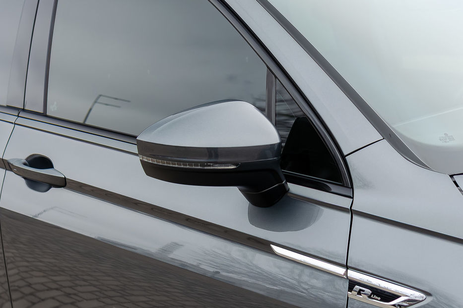 Продам Volkswagen Tiguan R-Line 4Motion 2016 года в Киеве