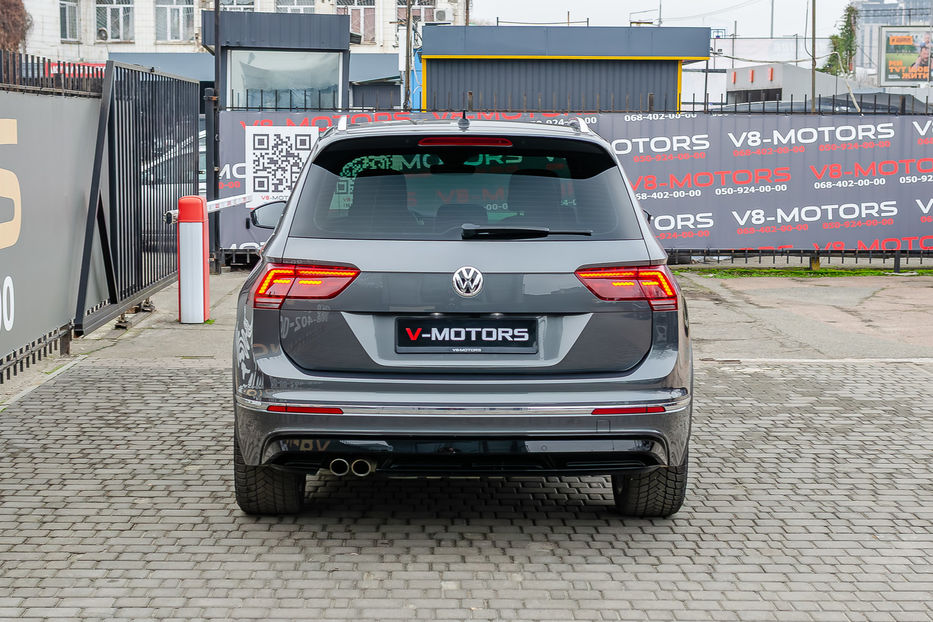 Продам Volkswagen Tiguan R-Line 4Motion 2016 года в Киеве
