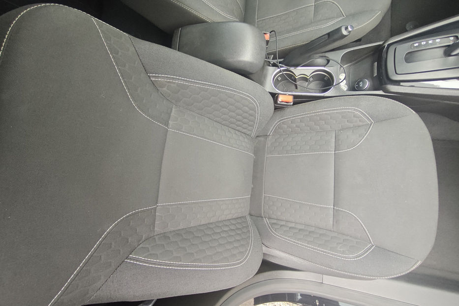 Продам Ford Fiesta 1.6 Ti-VCT PowerShift  2019 года в Киеве