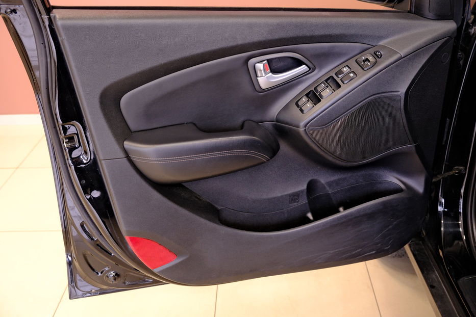Продам Hyundai IX35 2015 года в Одессе
