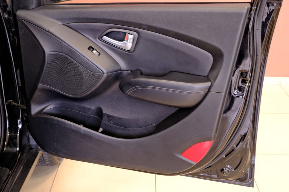 Продам Hyundai IX35 2015 года в Одессе