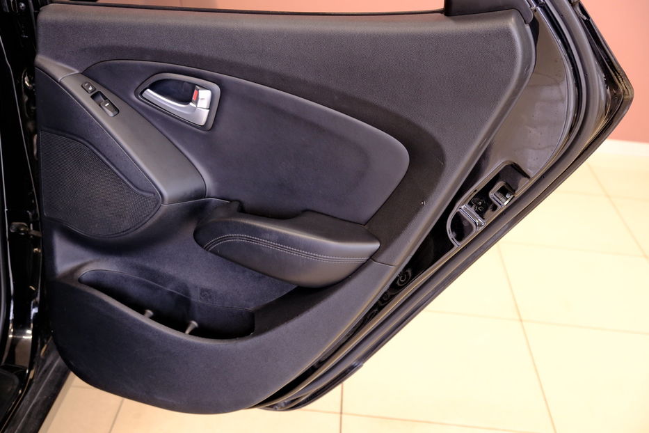 Продам Hyundai IX35 2015 года в Одессе