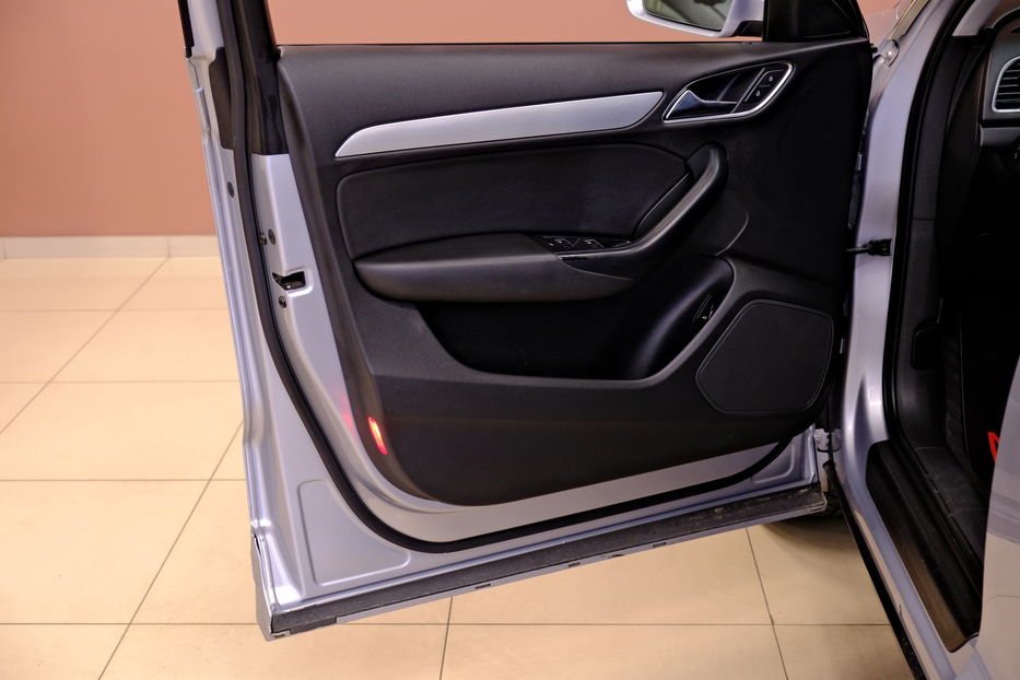 Продам Audi Q3 2015 года в Одессе