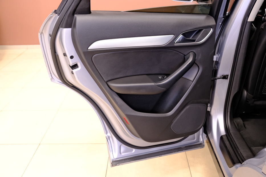 Продам Audi Q3 2015 года в Одессе