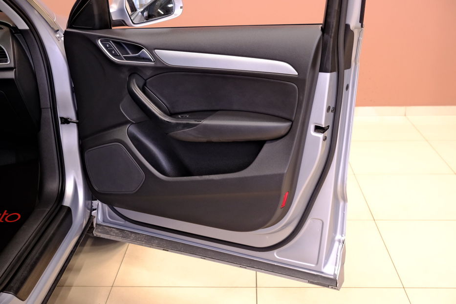 Продам Audi Q3 2015 года в Одессе