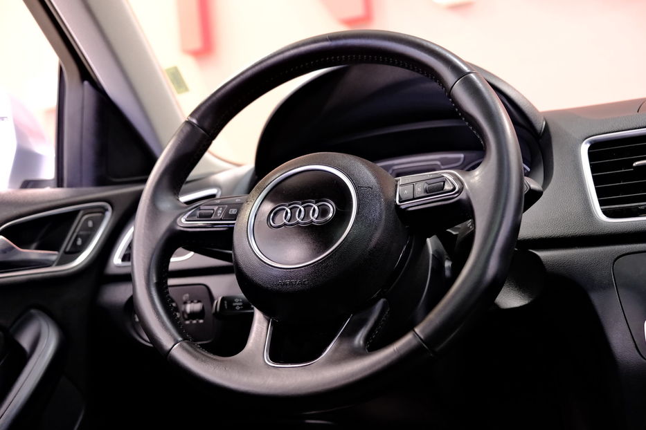 Продам Audi Q3 2015 года в Одессе