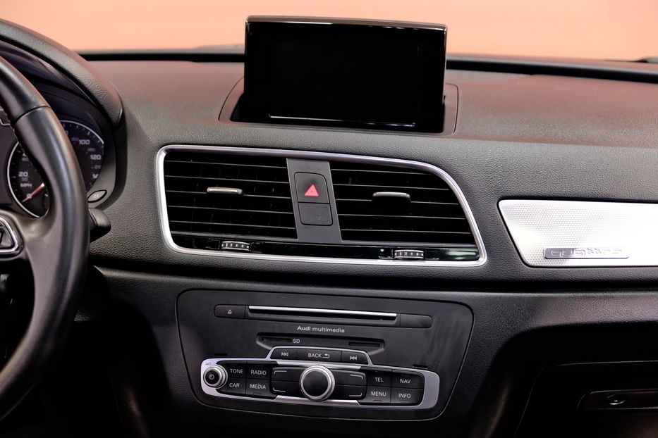 Продам Audi Q3 2015 года в Одессе