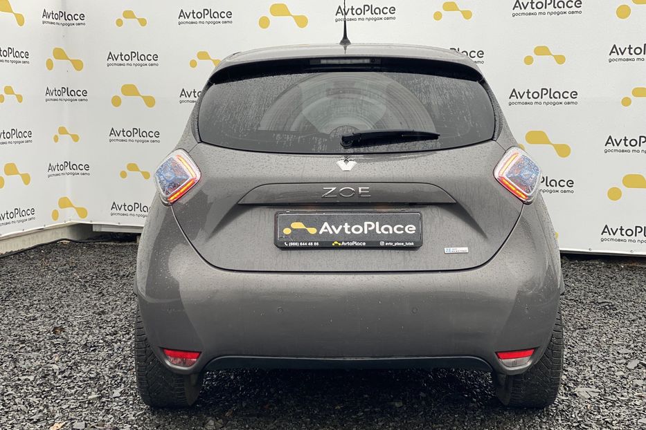 Продам Renault Zoe 41 2017 года в Луцке