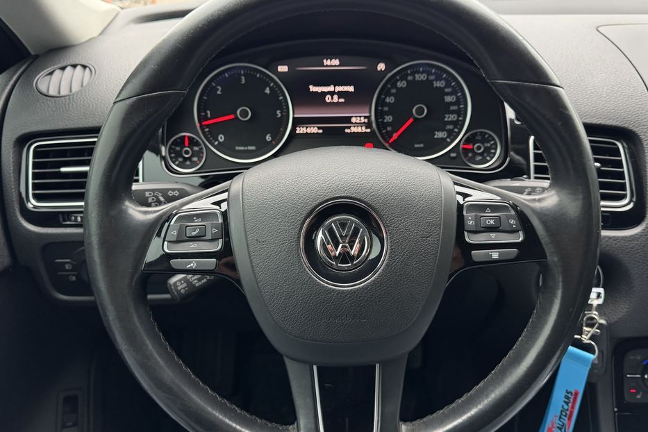 Продам Volkswagen Touareg COMIS 2014 года в г. Умань, Черкасская область