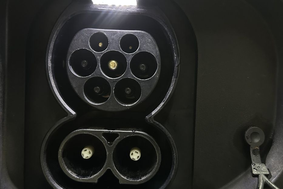 Продам Kia Niro 64кВт Макс.комплектація! 2022 года в Львове