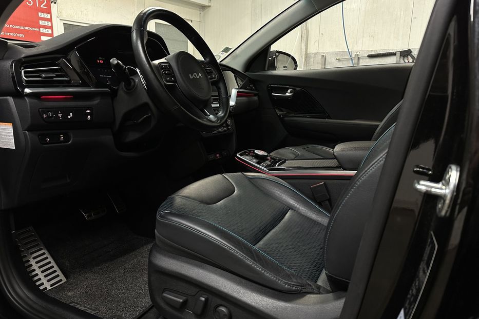 Продам Kia Niro 64кВт Макс.комплектація! 2022 года в Львове
