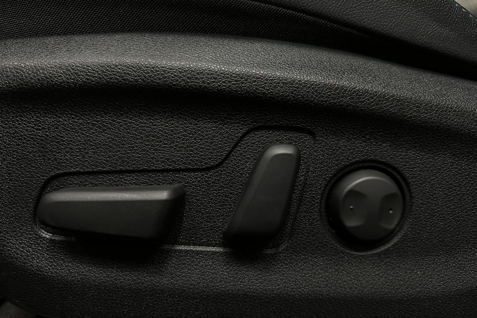 Продам Kia Niro 64кВт Макс.комплектація! 2022 года в Львове