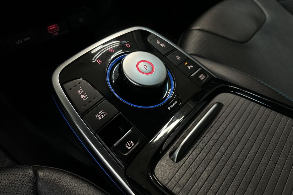 Продам Kia Niro 64кВт Макс.комплектація! 2022 года в Львове