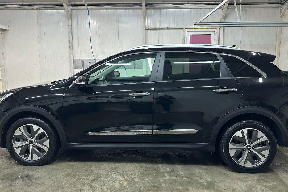 Продам Kia Niro 64кВт Макс.комплектація! 2022 года в Львове