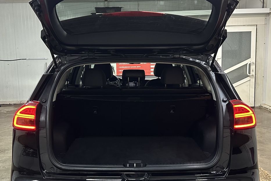 Продам Kia Niro 64кВт Макс.комплектація! 2022 года в Львове