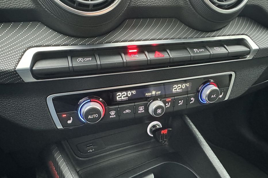 Продам Audi Q2 TFSI S-Line 2017 года в Киеве