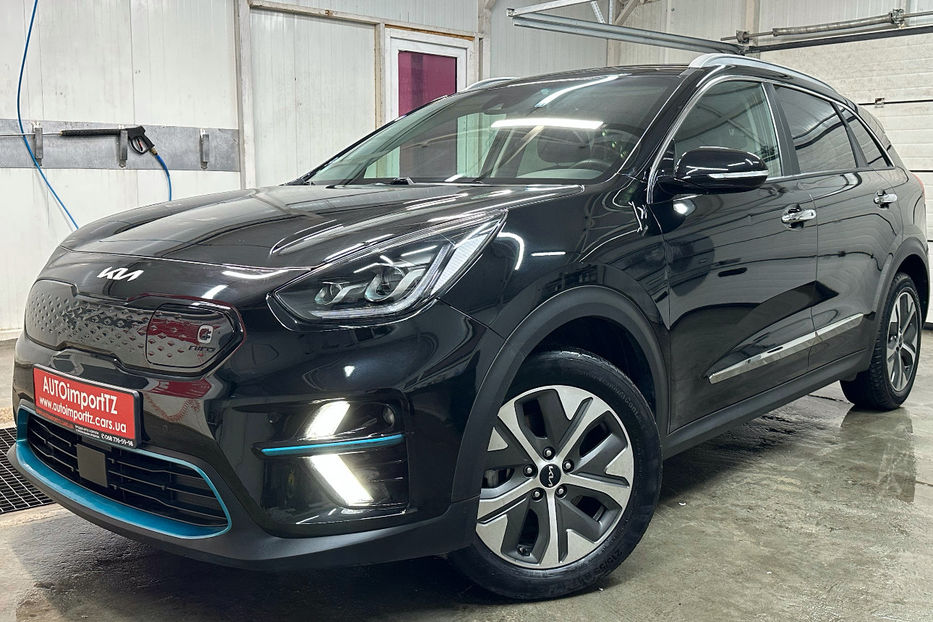 Продам Kia Niro 64кВт Макс.комплектація! 2022 года в Львове