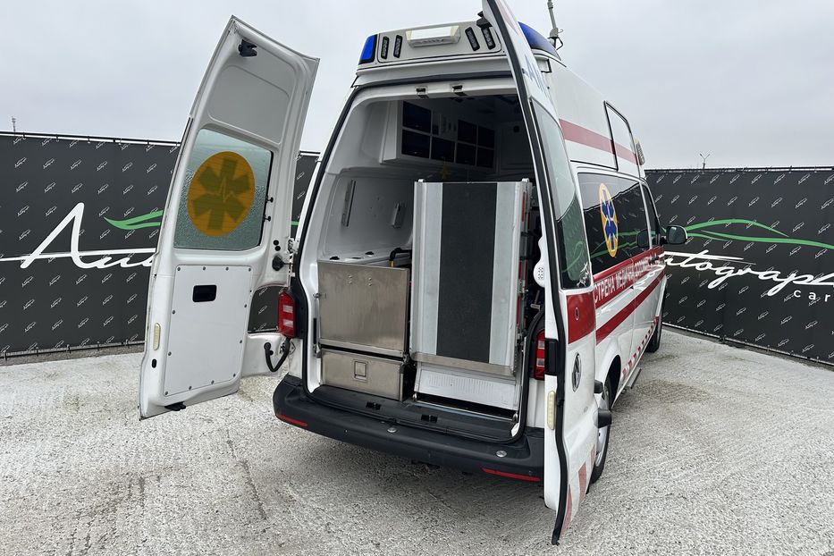 Продам Volkswagen T6 (Transporter) пасс. Швидка допомога 2017 года в Киеве