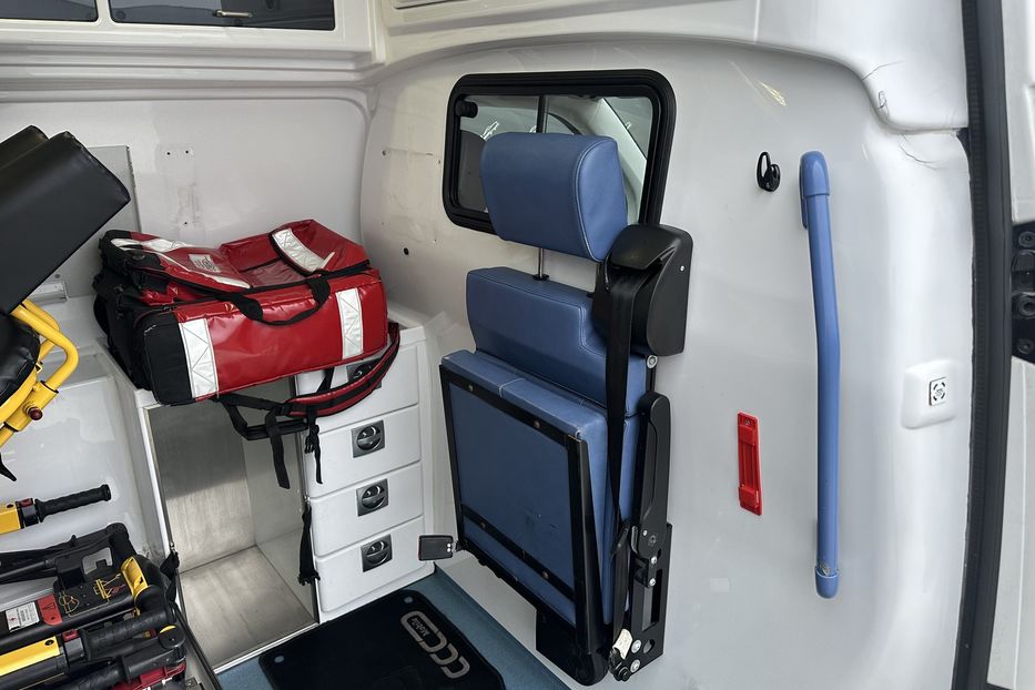 Продам Volkswagen T6 (Transporter) пасс. Швидка допомога 2017 года в Киеве