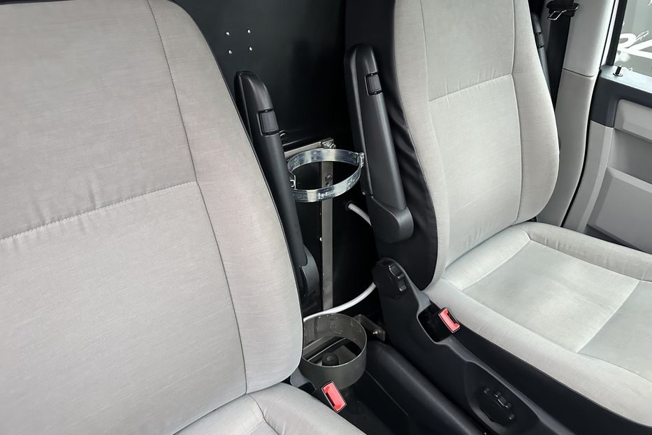 Продам Volkswagen T6 (Transporter) пасс. Швидка допомога 2017 года в Киеве