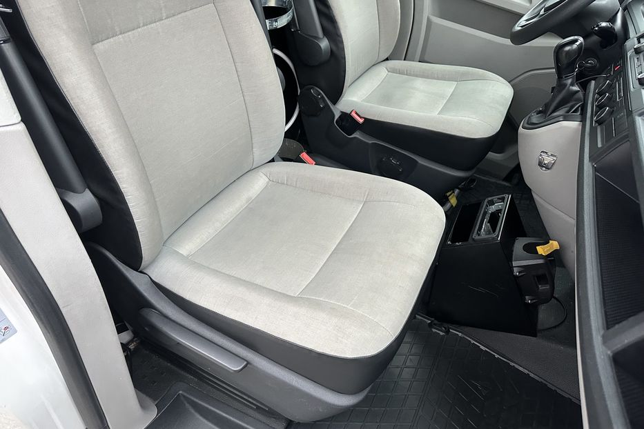 Продам Volkswagen T6 (Transporter) пасс. Швидка допомога 2017 года в Киеве