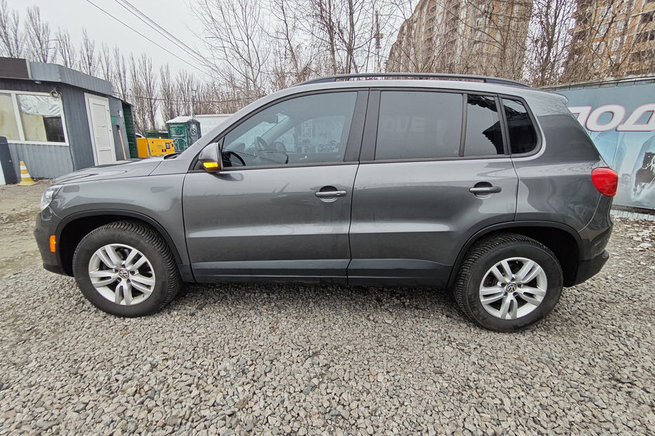 Продам Volkswagen Tiguan 2.0 TSI МТ (180 к.с.) 4Motion  2017 года в Киеве
