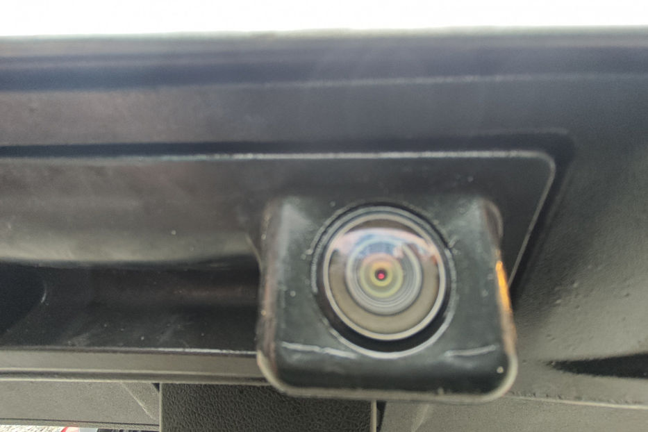 Продам Volkswagen Tiguan 2.0 TSI МТ (180 к.с.) 4Motion  2017 года в Киеве