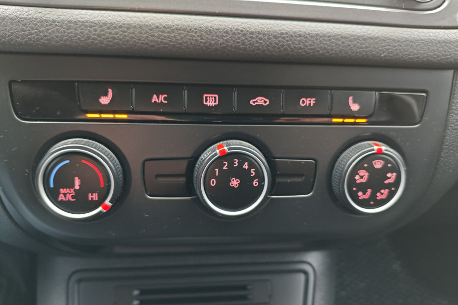 Продам Volkswagen Tiguan 2.0 TSI МТ (180 к.с.) 4Motion  2017 года в Киеве