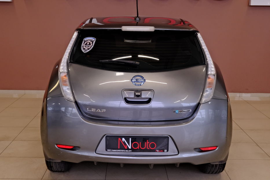 Продам Nissan Leaf 2015 года в Одессе