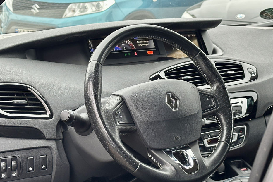 Продам Renault Grand Scenic 1.6 dCi MT (130 к.с.) 2014 года в Киеве