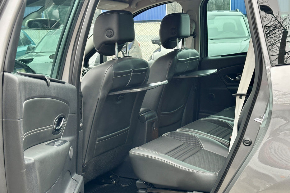 Продам Renault Grand Scenic 1.6 dCi MT (130 к.с.) 2014 года в Киеве