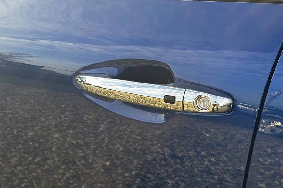 Продам Kia Niro 64 KW авто у Львові  2021 года в Львове