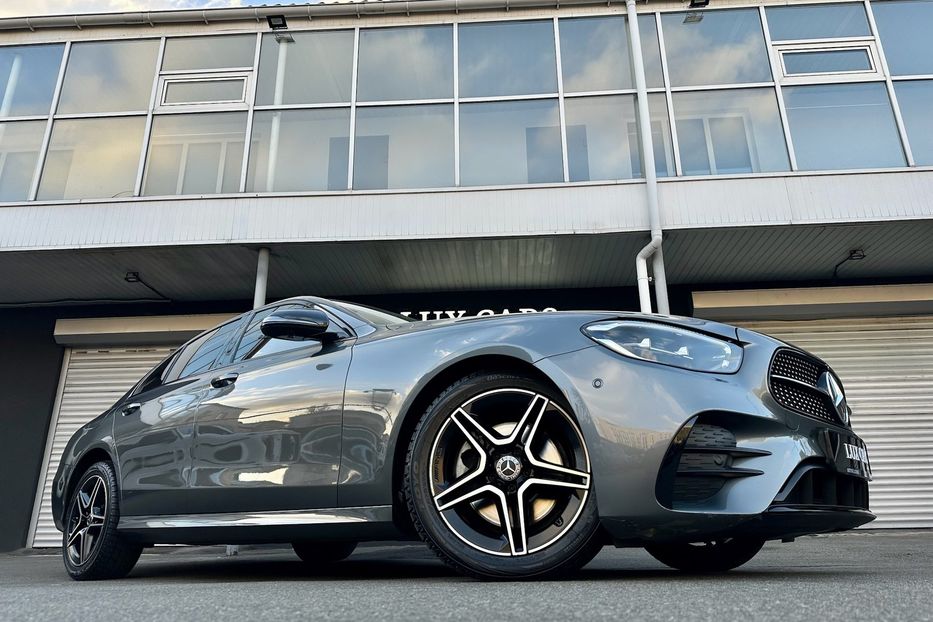 Продам Mercedes-Benz E-Class 220 AMG  2021 года в Киеве