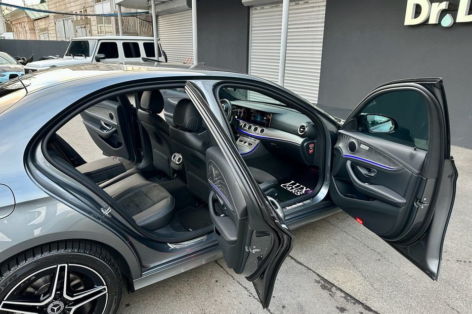 Продам Mercedes-Benz E-Class 220 AMG  2021 года в Киеве