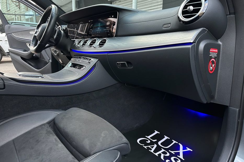 Продам Mercedes-Benz E-Class 220 AMG  2021 года в Киеве