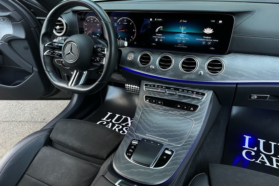 Продам Mercedes-Benz E-Class 220 AMG  2021 года в Киеве