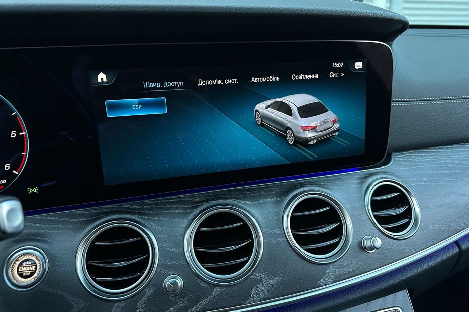 Продам Mercedes-Benz E-Class 220 AMG  2021 года в Киеве