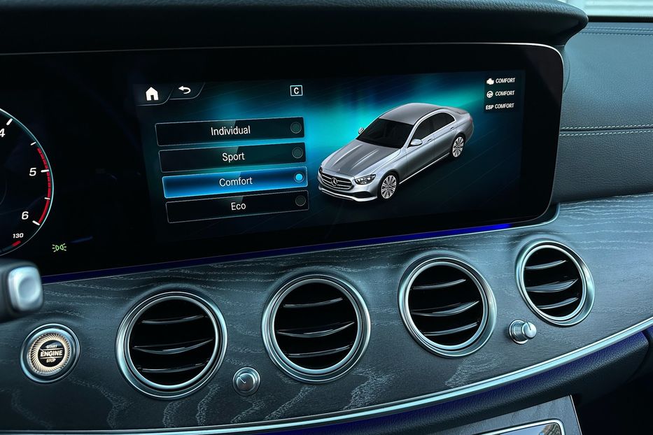 Продам Mercedes-Benz E-Class 220 AMG  2021 года в Киеве