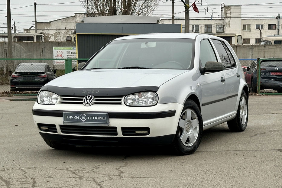 Продам Volkswagen Golf IV 2.0 АТ (115 к.с.) 2000 года в Киеве