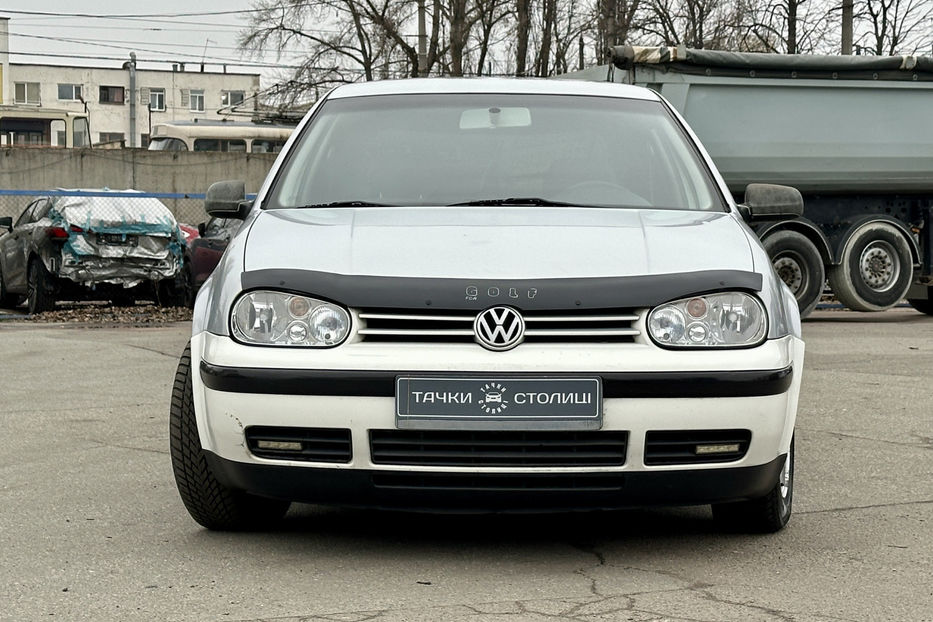 Продам Volkswagen Golf IV 2.0 АТ (115 к.с.) 2000 года в Киеве
