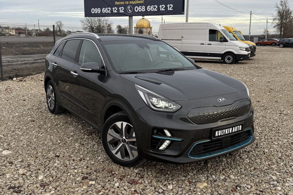 Продам Kia Niro 64 KWt  2021 года в Львове