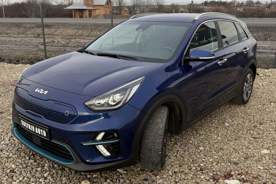 Продам Kia Niro 64 kWt  2022 года в Львове
