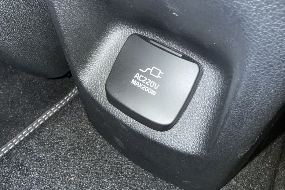 Продам Kia Niro 64 kWt  2022 года в Львове