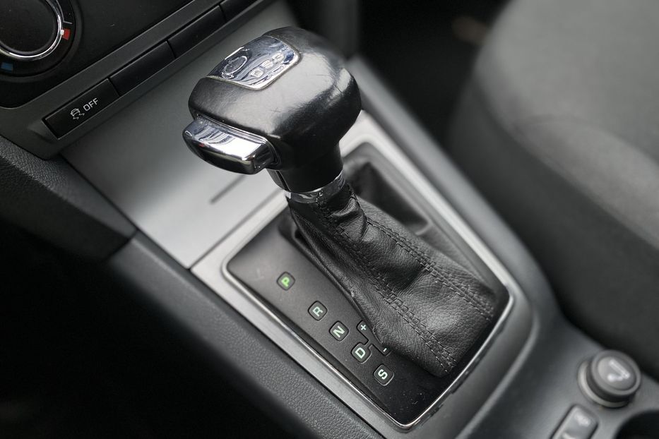 Продам Skoda Octavia A5 2013 года в Луцке