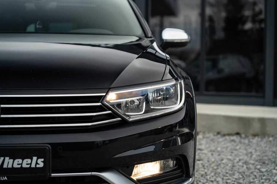 Продам Volkswagen Passat Alltrack 2019 года в Черновцах