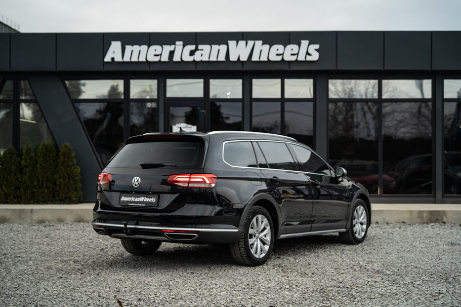 Продам Volkswagen Passat Alltrack 2019 года в Черновцах