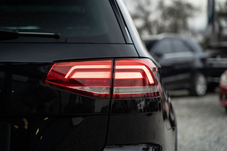 Продам Volkswagen Passat Alltrack 2019 года в Черновцах