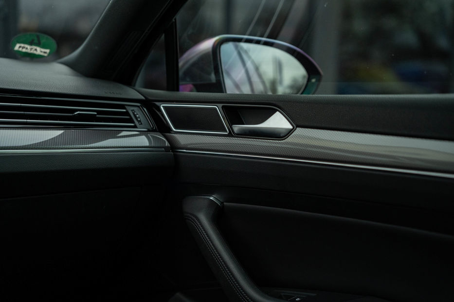 Продам Volkswagen Passat Alltrack 2019 года в Черновцах