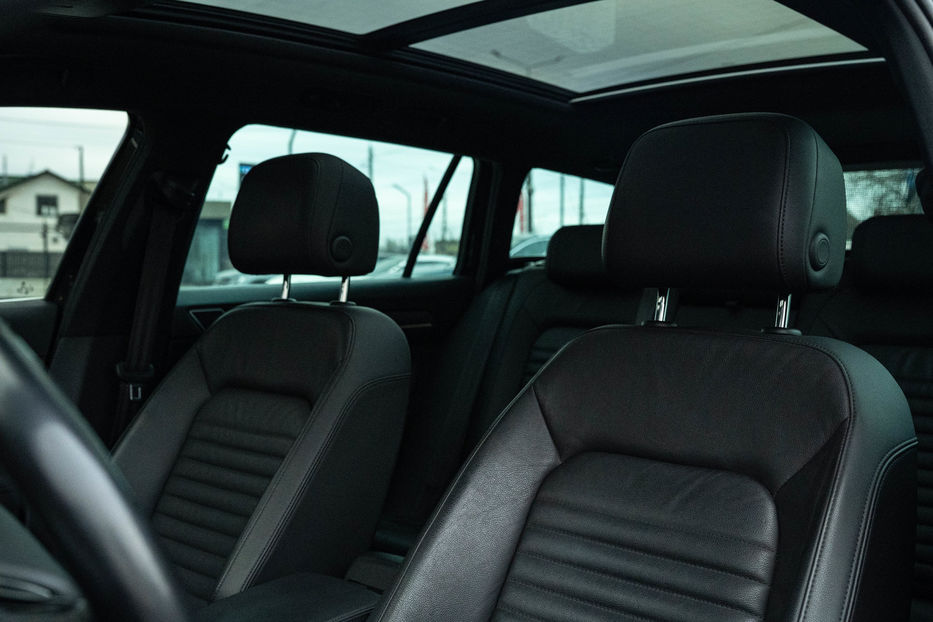 Продам Volkswagen Passat Alltrack 2019 года в Черновцах